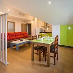 Mirador Do Faro Tourinan 公寓 穆希亚