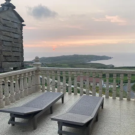 Mirador Do Faro Tourinan Lejlighed *