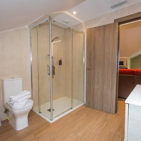 Lejlighed Mirador Do Faro Tourinan *