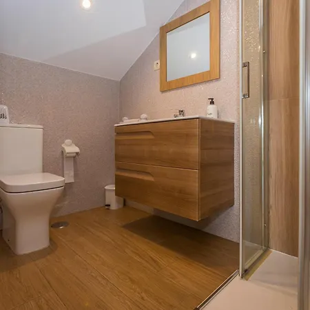 Lejlighed Mirador Do Faro Tourinan