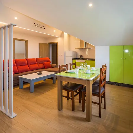 Mirador Do Faro Tourinan Apartmán Muxia