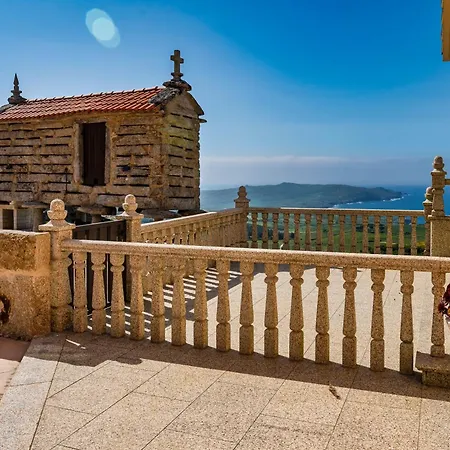 Lejlighed Mirador Do Faro Tourinan *